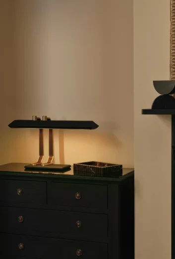 Rinato Console Lamp