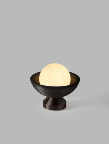 EOS Table Lamp