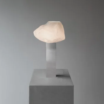 Nokori Ni High Table - Block Base